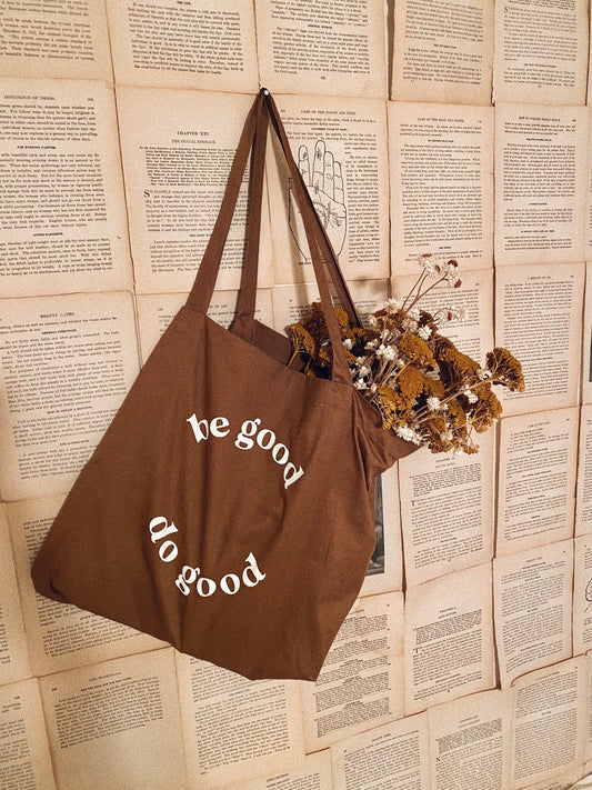Be Good Do Good Tote bag filled with dried wildflowers